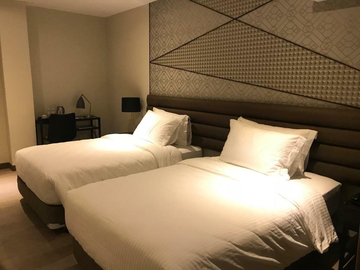 Maxx Hotel Ortigas Pasig City Exterior photo